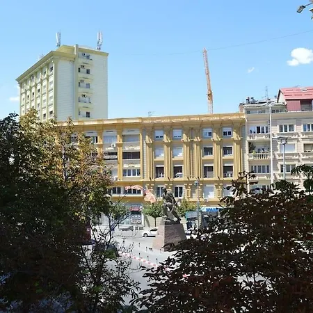 Rekord Ivan * Skopje